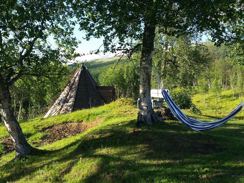 Ufocamp Vårhus Exterior foto