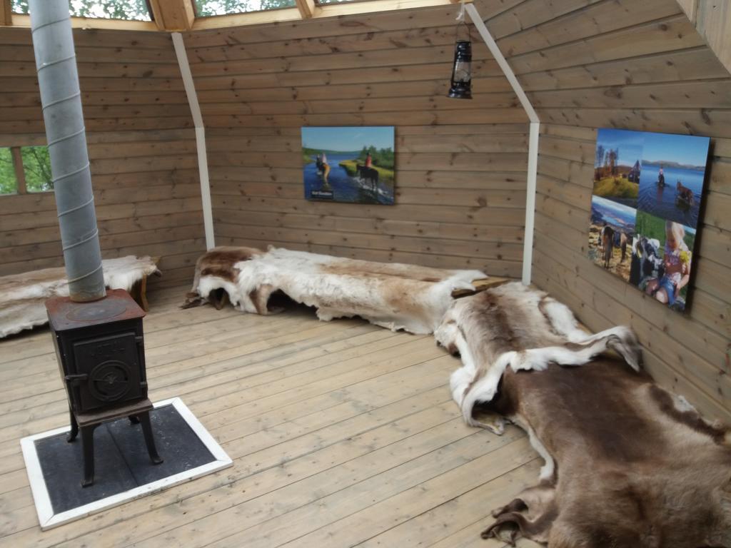 Ufocamp Vårhus Exterior foto