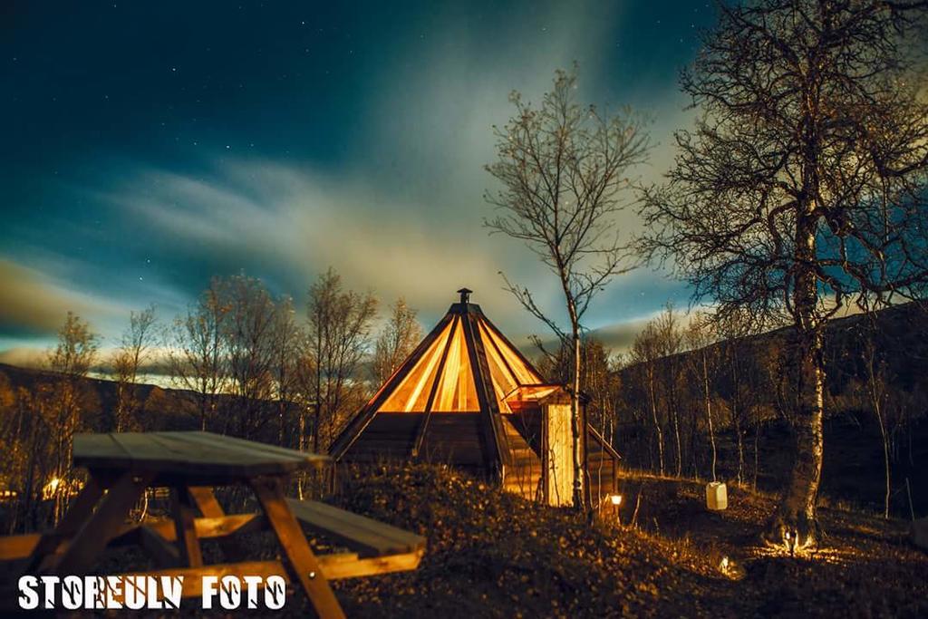 Ufocamp Vårhus Exterior foto